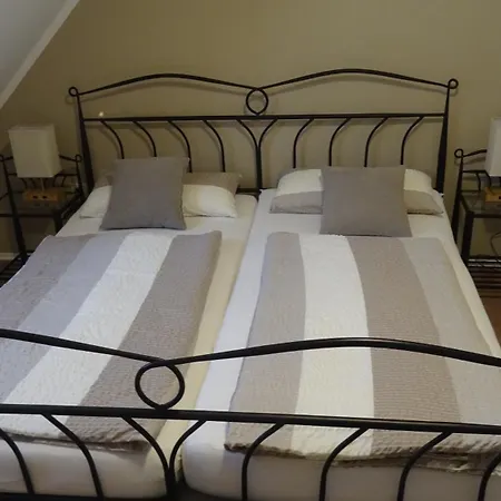 Gaestehaus Becker 4* Wachenheim an der Weinstraße